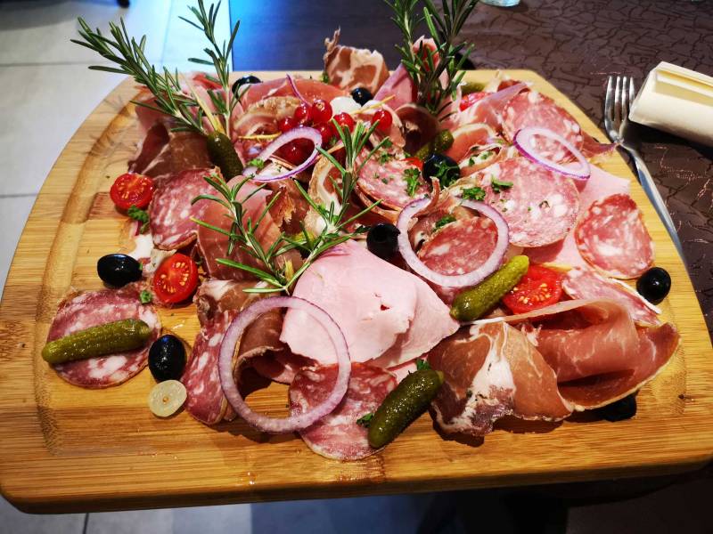 Charcuterie de montagne - Restaurant à Guillestre O'Délices